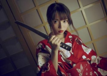 [COSPLAY] 白易子教主 VOL.32 H系