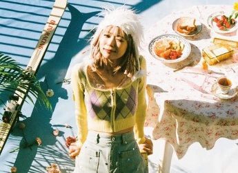 [Album] 竹内アンナ – at FIVE (2023.02.22/MP3+Flac/RAR)