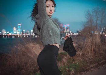 DJAWA Photo – Son Ye-Eun (손예은): “Drive My Car”