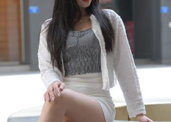 Street 2022.11.06 Long Leg [193P]