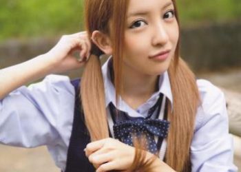 [Photobook] Tomomi Itano 板野友美 – KB48卒業記念写真集 ともちん