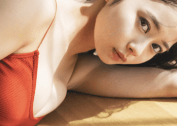 [雑誌] FRIDAY – 2022.12.15 近藤沙瑛子 Innocent SEXY
