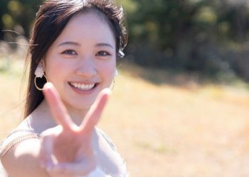 [雑誌] 230101 Yanmaga weekly (Ishida Chiho)