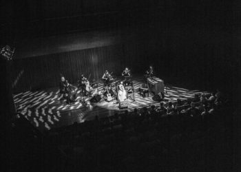 [Album] 青葉市子 – Ichiko Aoba with 12 Ensemble (Live at Milton Court) (2023.03.31/MP3/RAR)