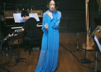 [Single] 中島美嘉 (Mika Nakashima) – 信じて – With ensemble [FLAC / WEB] [2023.04.12]