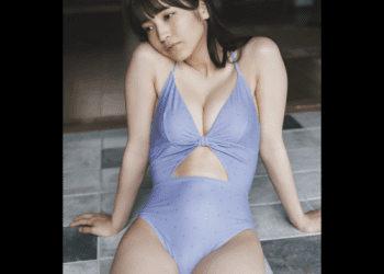 [雑誌] FRIDAY 2023.01.26 黒嵜菜々子 センチメンタルな素肌